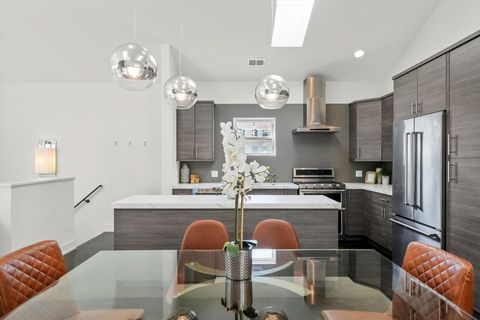 Tiny photo for 1048 W Fulton Street #4, Chicago, IL 60607 (MLS # 12489223)