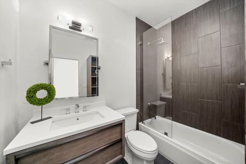Tiny photo for 1048 W Fulton Street #4, Chicago, IL 60607 (MLS # 12489223)