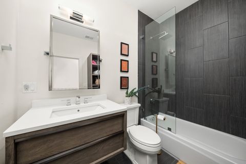 Tiny photo for 1048 W Fulton Street #4, Chicago, IL 60607 (MLS # 12489223)