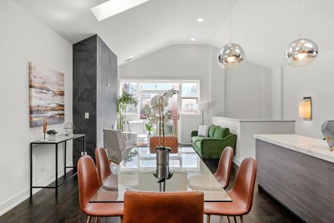 Tiny photo for 1048 W Fulton Street #4, Chicago, IL 60607 (MLS # 12489223)