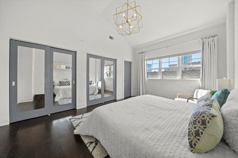 Tiny photo for 1048 W Fulton Street #4, Chicago, IL 60607 (MLS # 12489223)