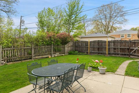 Tiny photo for 9226 Kilbourn Avenue, Skokie, IL 60076 (MLS # 12610574)