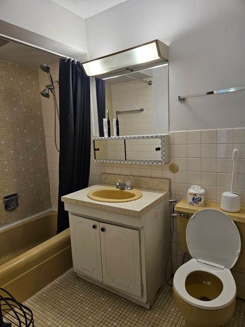 Tiny photo for 7234 W North Avenue #908, Elmwood Park, IL 60707 (MLS # 12583430)