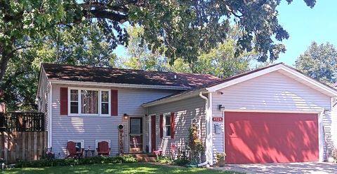 Photo of 4724 Illinois Street, Loves Park, IL 61111 (MLS # 12471781) Photo of 4724 Illinois Street, Loves Park, IL 61111 (MLS # 12471781)