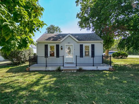 901 E Babcock Avenue Addison IL 60101