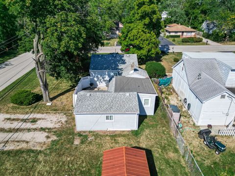Tiny photo for 901 E Babcock Avenue, Addison, IL 60101 (MLS # 12485860)