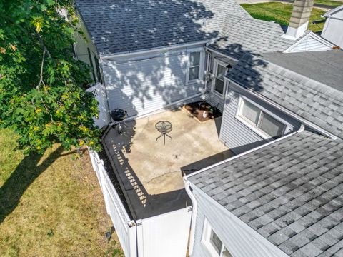Tiny photo for 901 E Babcock Avenue, Addison, IL 60101 (MLS # 12485860)