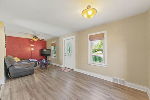 Tiny photo for 901 E Babcock Avenue, Addison, IL 60101 (MLS # 12485860)