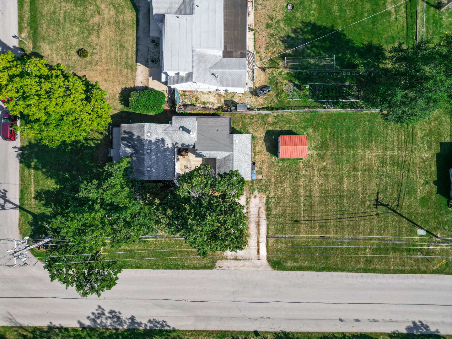 901 E Babcock Avenue