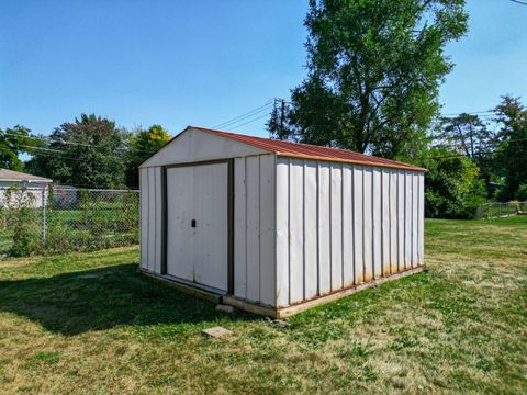 Tiny photo for 901 E Babcock Avenue, Addison, IL 60101 (MLS # 12485860)