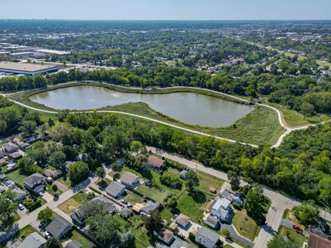 Tiny photo for 901 E Babcock Avenue, Addison, IL 60101 (MLS # 12485860)
