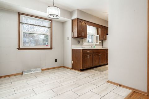 Tiny photo for 3308 WESLEYAN Avenue, Rockford, IL 61108 (MLS # 12530854)