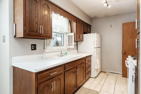 Tiny photo for 3308 WESLEYAN Avenue, Rockford, IL 61108 (MLS # 12530854)