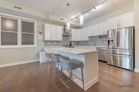 Tiny photo for 1332 W Madison Street #2W, Chicago, IL 60607 (MLS # 12594618)