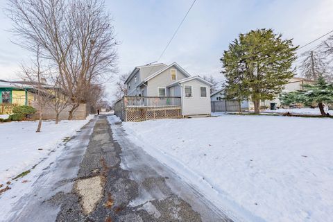 Tiny photo for 513 N Park Street, Westmont, IL 60559 (MLS # 12561099)
