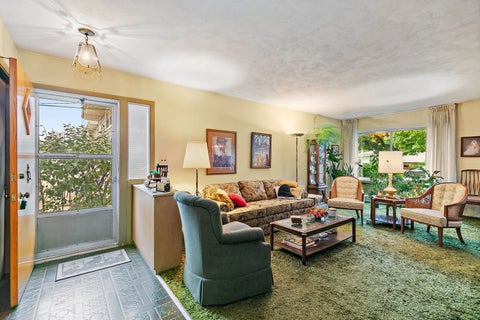 Tiny photo for 2073 Westview Drive, Des Plaines, IL 60018 (MLS # 12783420)