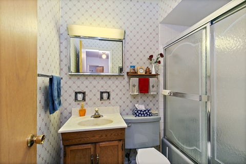 Tiny photo for 2073 Westview Drive, Des Plaines, IL 60018 (MLS # 12783420)