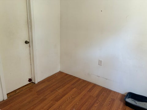 Tiny photo for 121 E Opdyke Avenue, Mt Vernon, IL 62864 (MLS # 12748202)