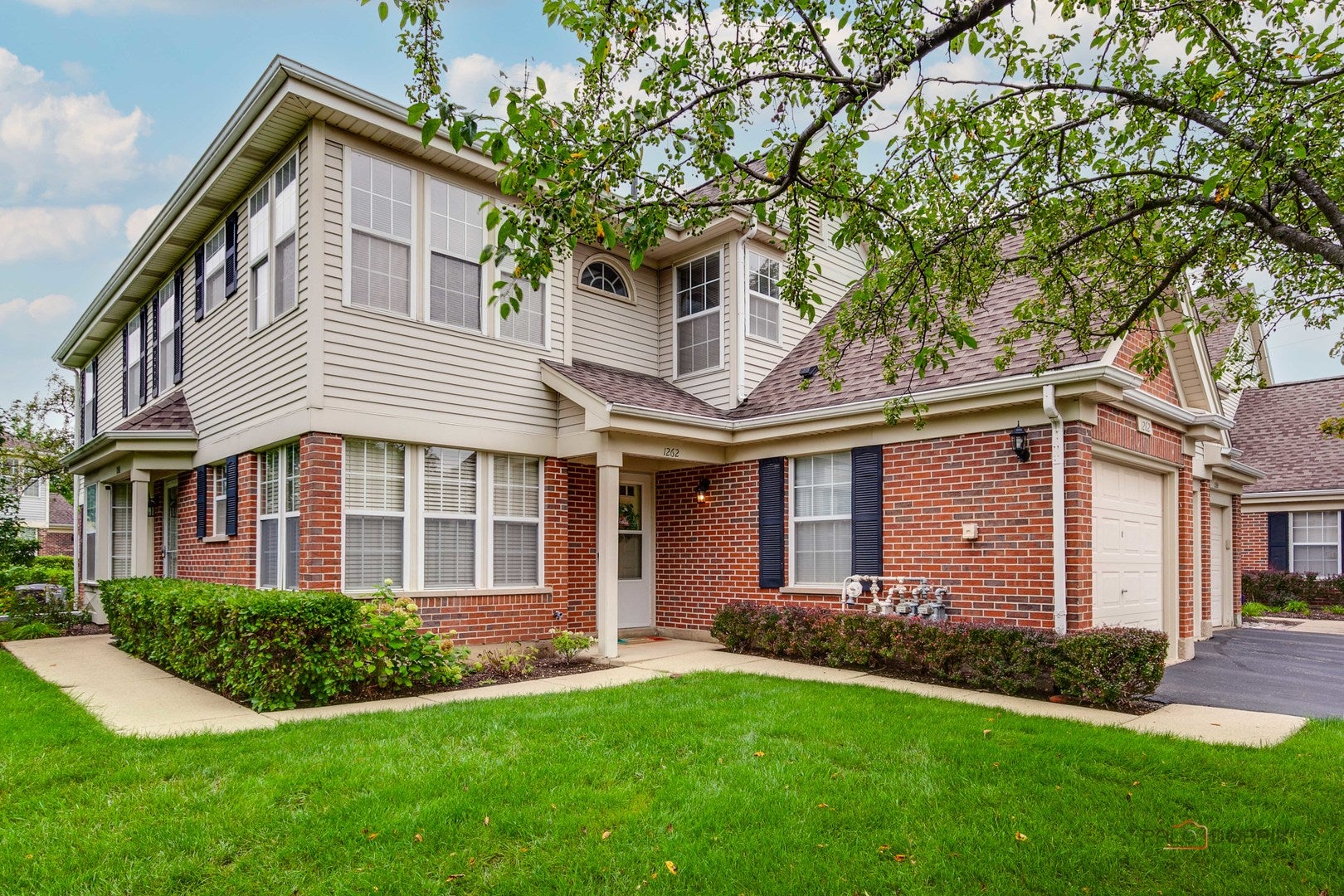1262 N Wellington Court