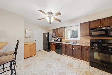 Tiny photo for Aurora, IL 60505 (MLS # 12613542)
