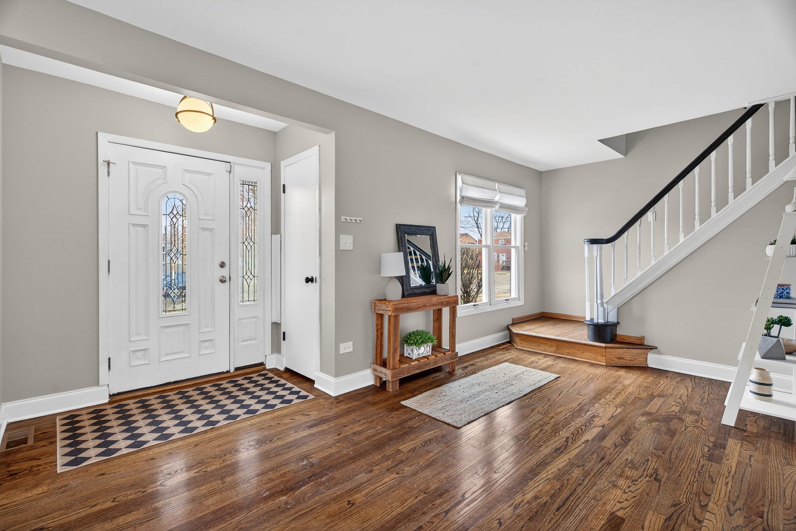 10511 S Hamlin Avenue