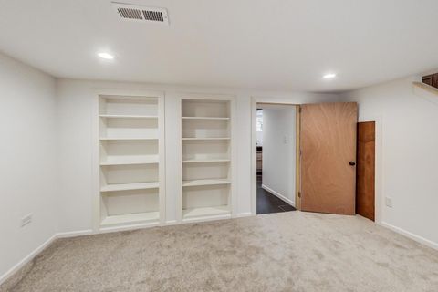 Tiny photo for 2012 Newton Avenue, Park Ridge, IL 60068 (MLS # 12621447)