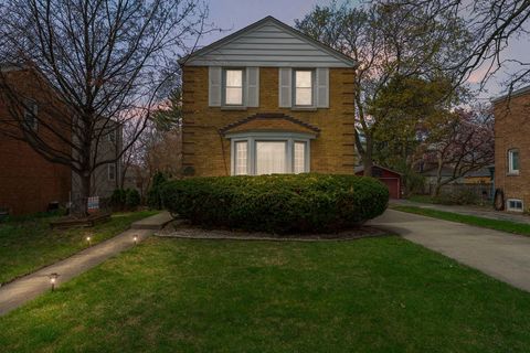 Tiny photo for 2012 Newton Avenue, Park Ridge, IL 60068 (MLS # 12621447)