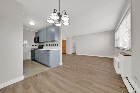 Tiny photo for 6161 N Hoyne Avenue #504, Chicago, IL 60659 (MLS # 12793623)
