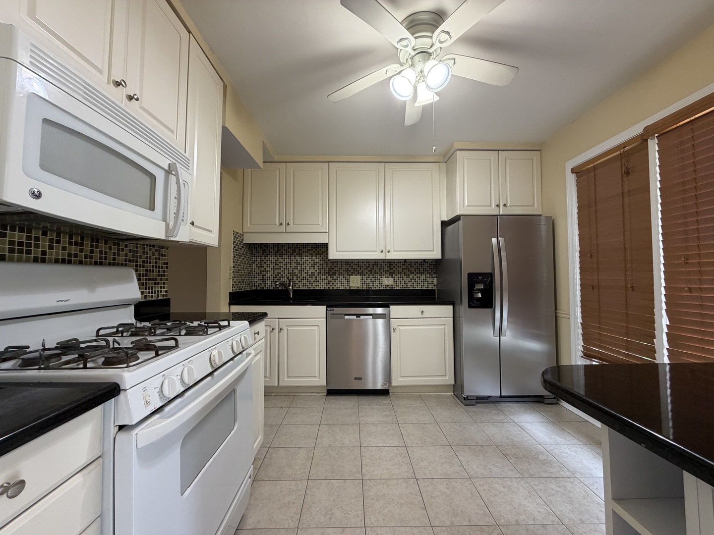 3021 Highland Avenue