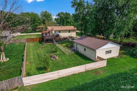 Tiny photo for 1623 Vale Street, Sandwich, IL 60548 (MLS # 12438180)