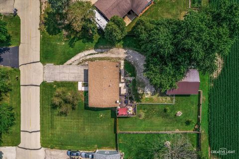 Tiny photo for 1623 Vale Street, Sandwich, IL 60548 (MLS # 12438180)