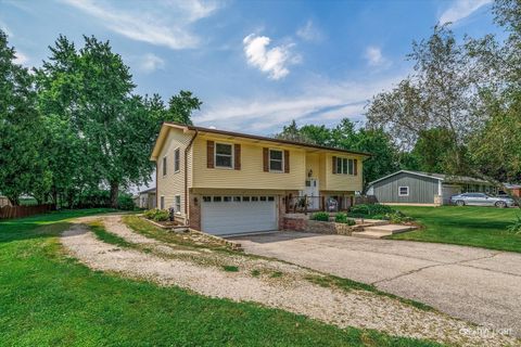 Tiny photo for 1623 Vale Street, Sandwich, IL 60548 (MLS # 12438180)