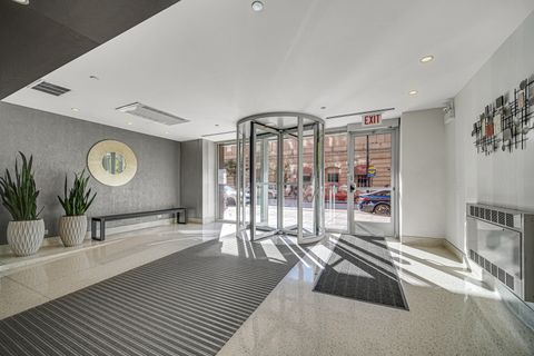 Tiny photo for 165 N Canal Street #514, Chicago, IL 60606 (MLS # 12483126)