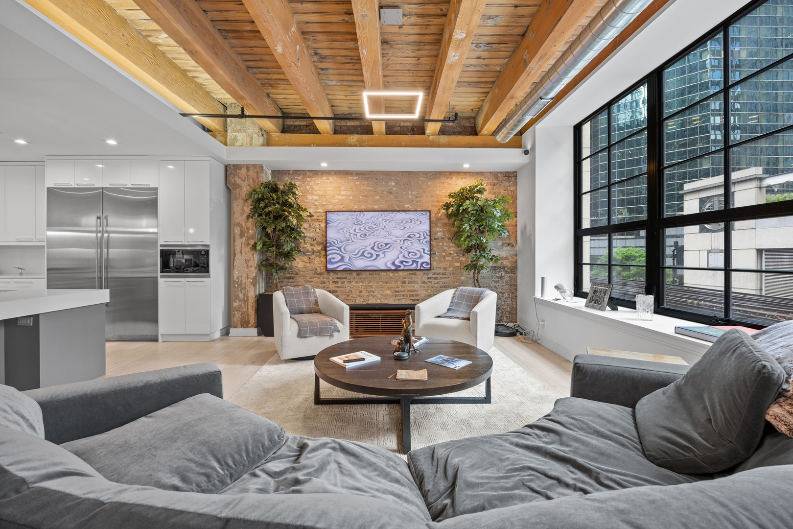 223 W LAKE Street 3N