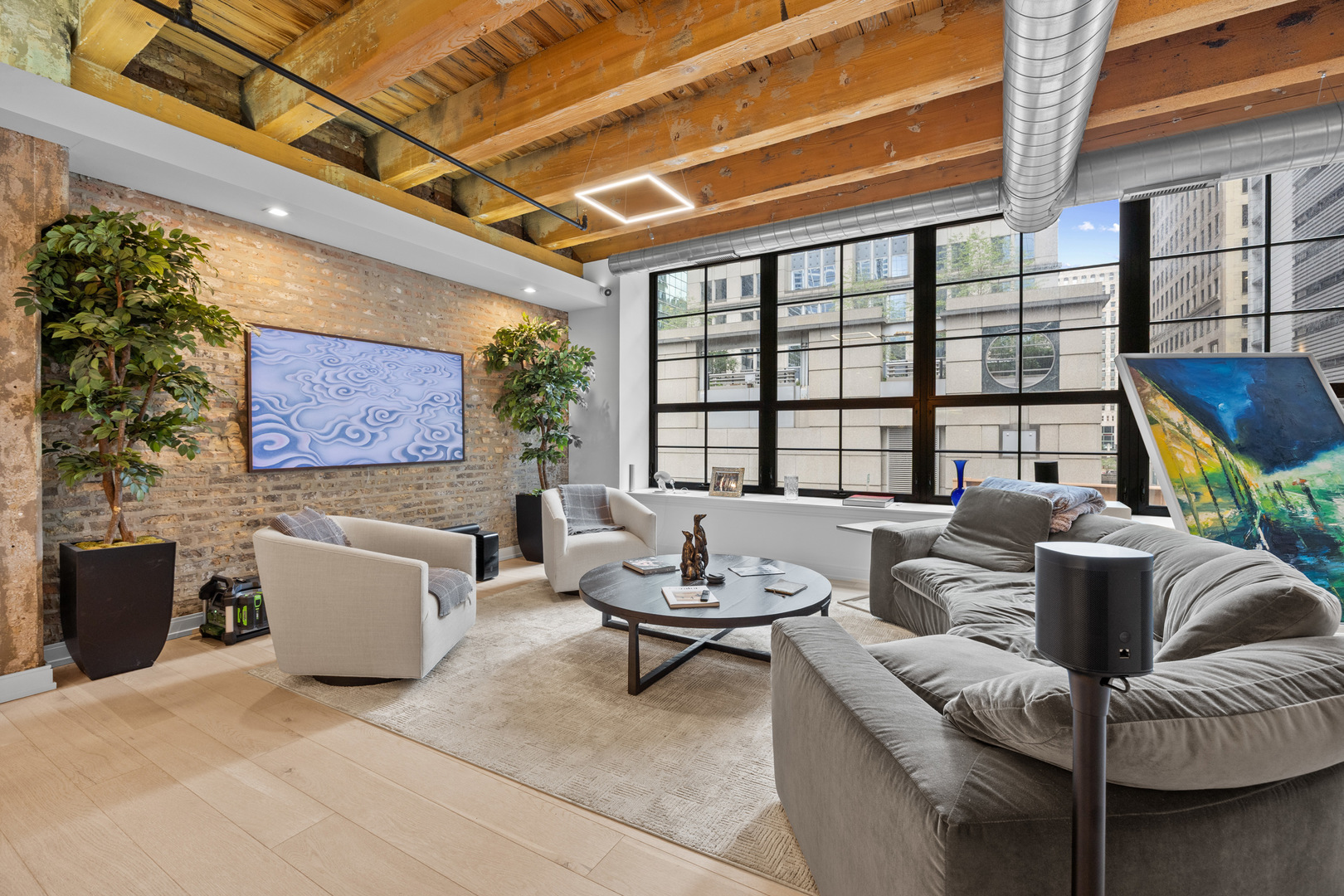 223 W LAKE Street 3N