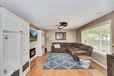 Tiny photo for 463 Bourbon Lane, Naperville, IL 60565 (MLS # 12472636)
