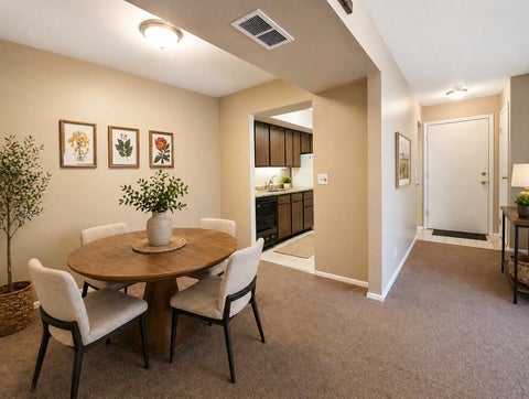 Tiny photo for 1724 Fayette Walk #F, Hoffman Estates, IL 60169 (MLS # 12665416)