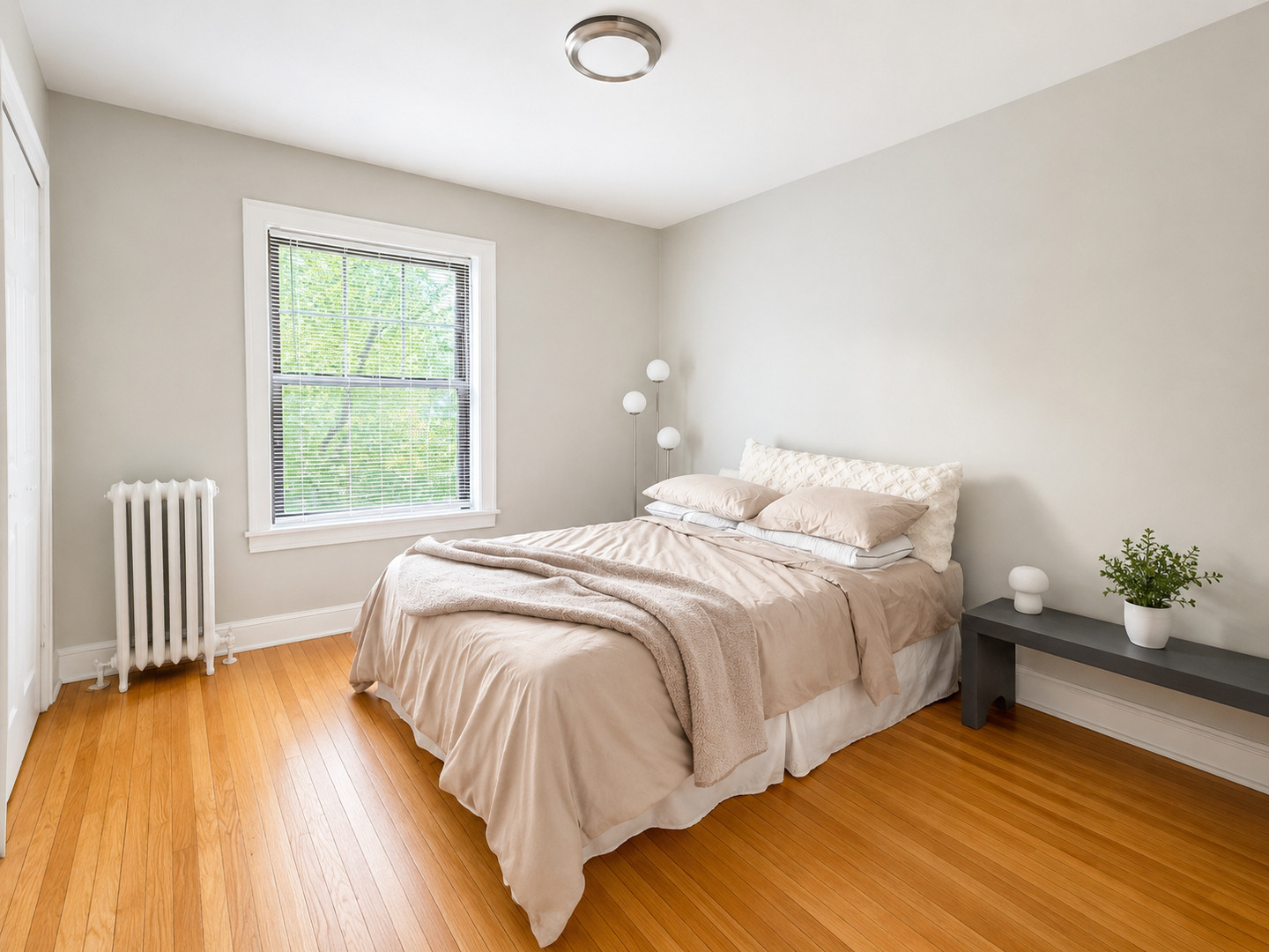 2348 W Addison Street D3