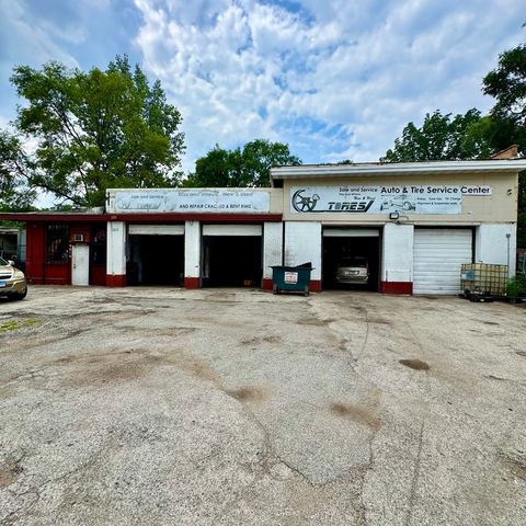 10610 S Vincennes Avenue Chicago IL 60643