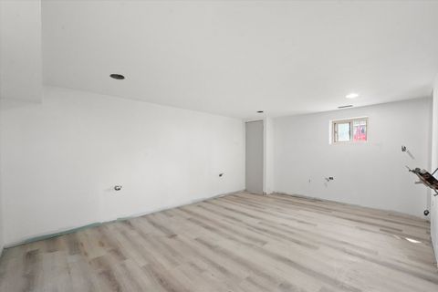 Tiny photo for 600 N Monticello Avenue, Chicago, IL 60624 (MLS # 12477718)