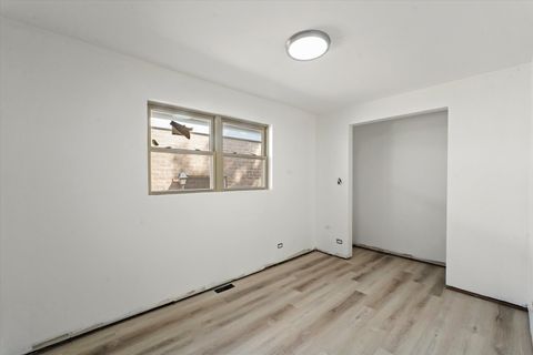 Tiny photo for 600 N Monticello Avenue, Chicago, IL 60624 (MLS # 12477718)