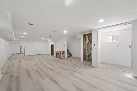 Tiny photo for 600 N Monticello Avenue, Chicago, IL 60624 (MLS # 12477718)