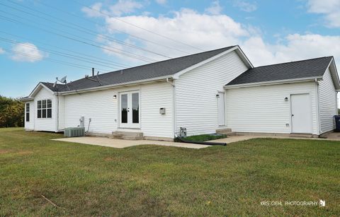 Tiny photo for 3139 Casimer Pulaski Drive, North Chicago, IL 60064 (MLS # 12489390)