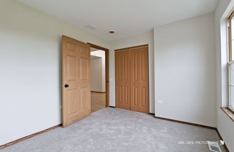 Tiny photo for 3139 Casimer Pulaski Drive, North Chicago, IL 60064 (MLS # 12489390)