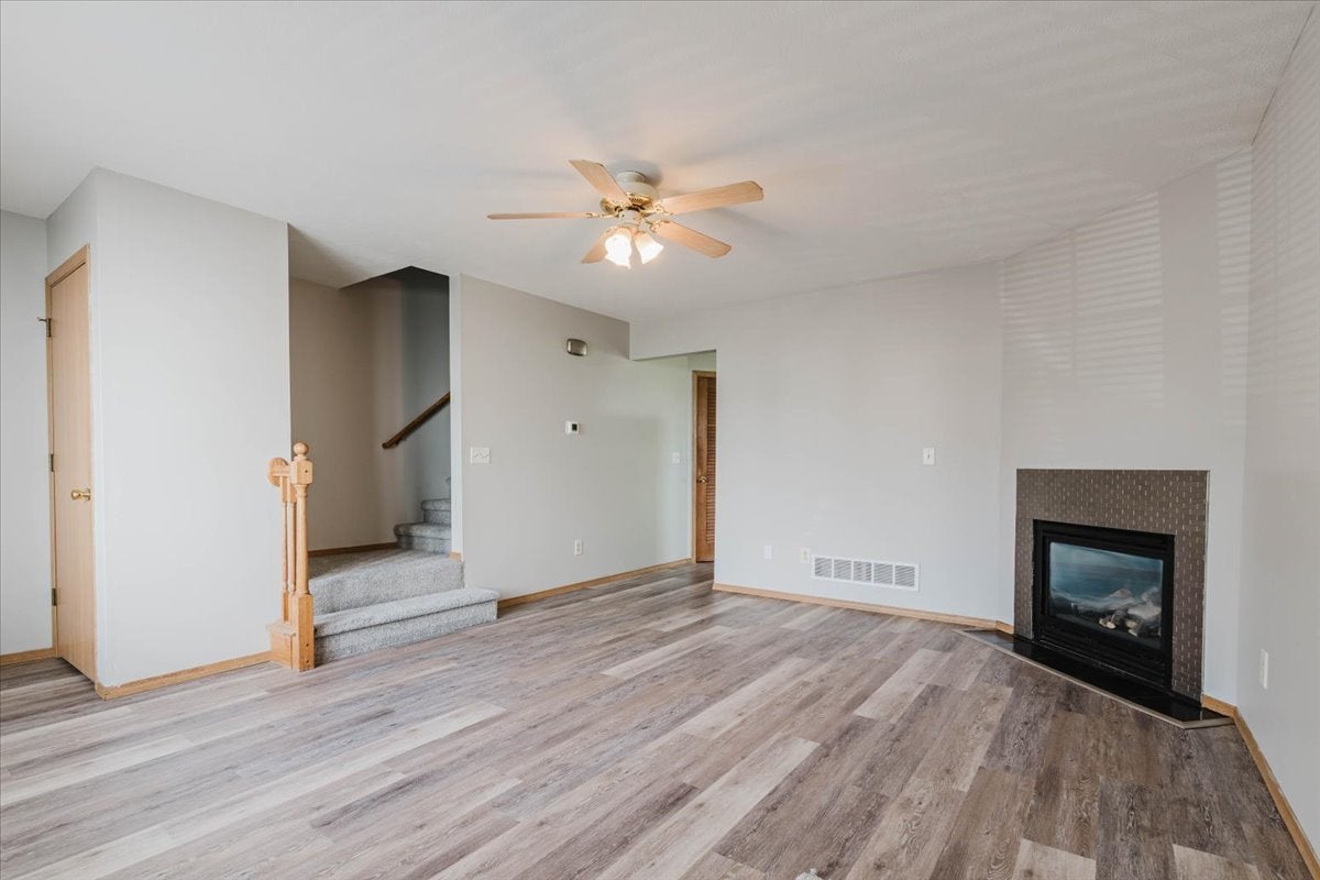 23 Fetzer Drive 1