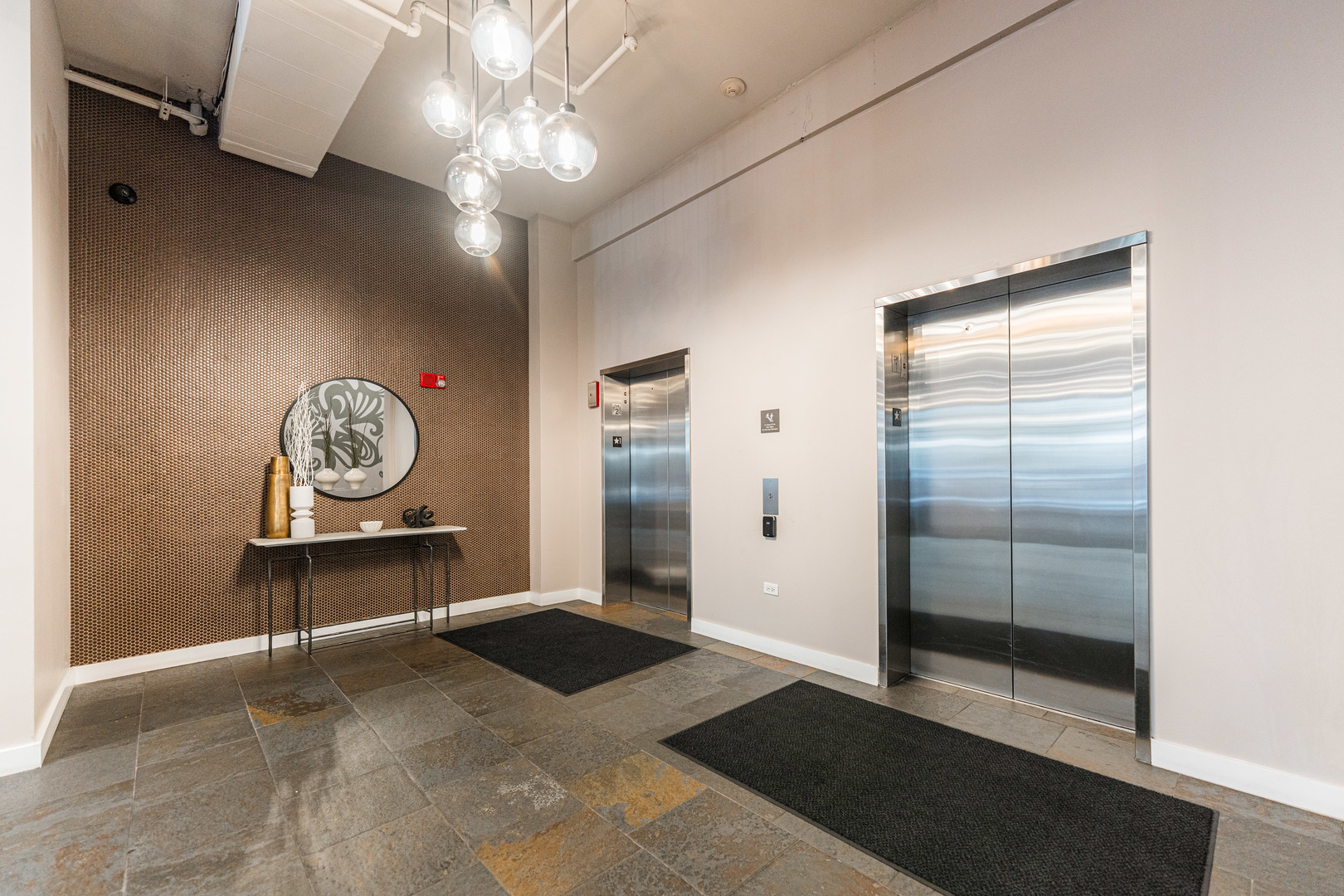 901 W Madison Street 901