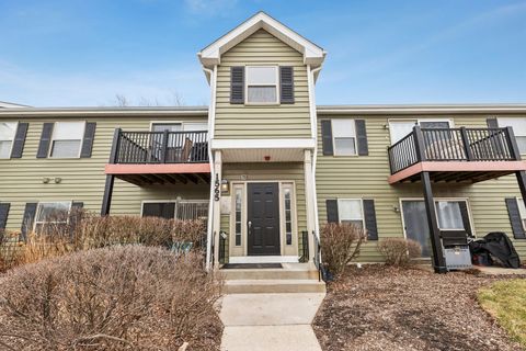 Photo of 1565 Raymond Drive #101, Naperville, IL 60563 (MLS # 12590371)