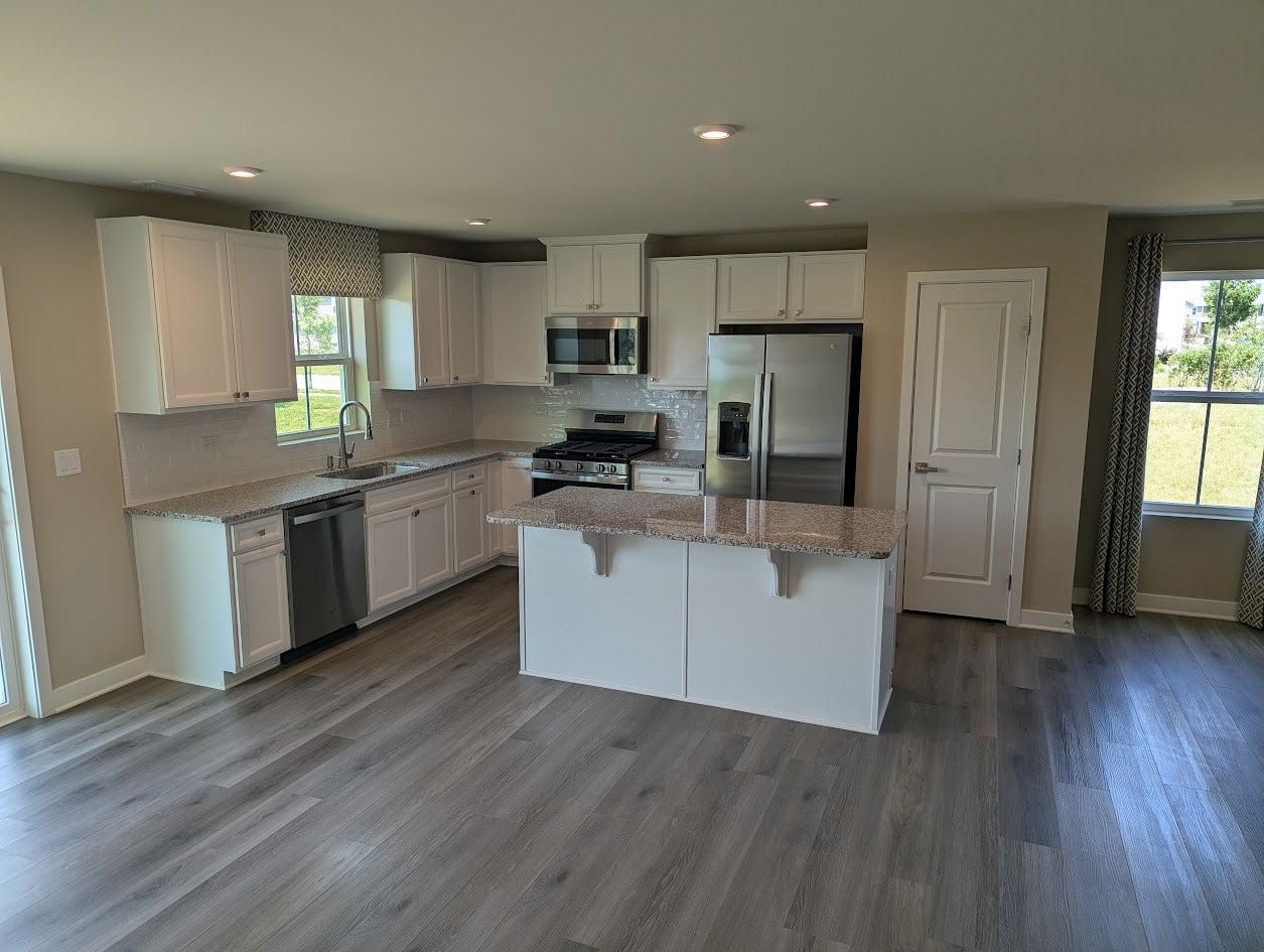 107 Cornerstone Drive