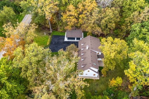 Tiny photo for 885 PORTWINE Road, Riverwoods, IL 60015 (MLS # 12789081)