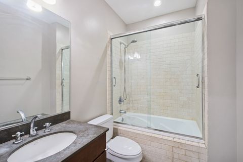 Tiny photo for 2730 N Lincoln Avenue #2, Chicago, IL 60614 (MLS # 12455122)